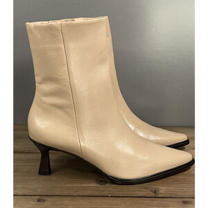 Matisse Women's Gabbie Ankle Booties Size 5.5 Beige Leather Pointed Toe Zip Up